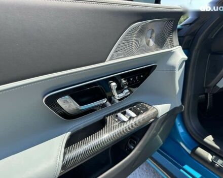 Мерседес СЛ-Клас, об'ємом двигуна 4 л та пробігом 9 тис. км за 159999 $, фото 8 на Automoto.ua