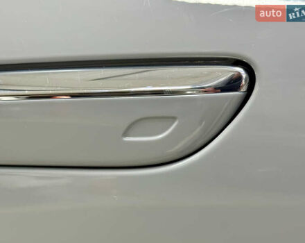 Серый Мерседес СЛ-Класс, объемом двигателя 1.99 л и пробегом 14 тыс. км за 135000 $, фото 47 на Automoto.ua