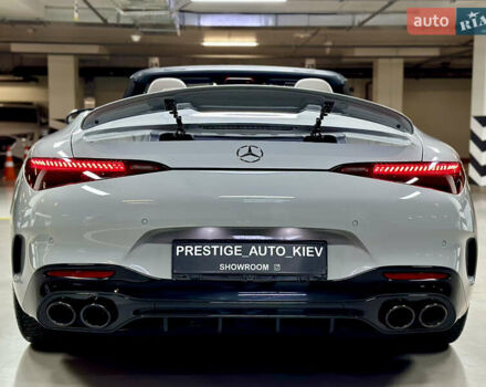 Серый Мерседес СЛ-Класс, объемом двигателя 1.99 л и пробегом 14 тыс. км за 135000 $, фото 33 на Automoto.ua