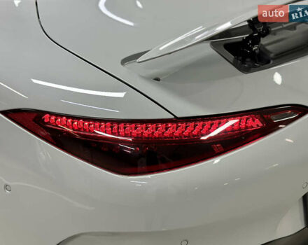 Серый Мерседес СЛ-Класс, объемом двигателя 1.99 л и пробегом 14 тыс. км за 135000 $, фото 45 на Automoto.ua