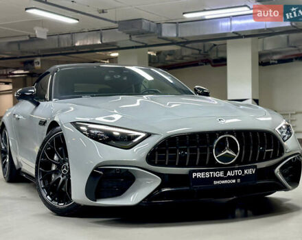 Серый Мерседес СЛ-Класс, объемом двигателя 1.99 л и пробегом 14 тыс. км за 135000 $, фото 6 на Automoto.ua