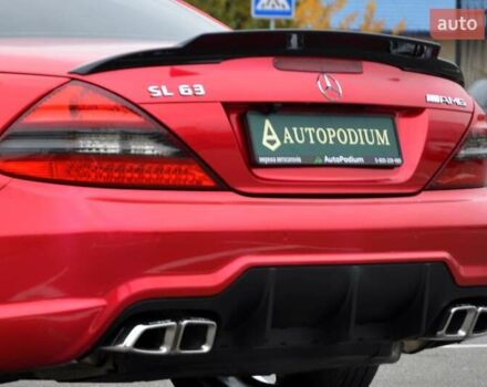 Серый Мерседес СЛ-Класс, объемом двигателя 3.72 л и пробегом 87 тыс. км за 24500 $, фото 7 на Automoto.ua