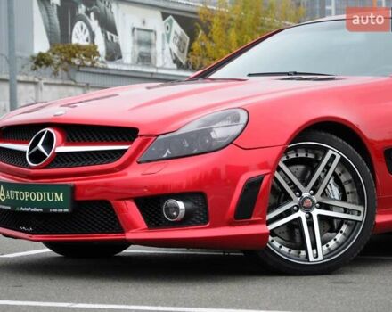 Серый Мерседес СЛ-Класс, объемом двигателя 3.7 л и пробегом 87 тыс. км за 24500 $, фото 11 на Automoto.ua