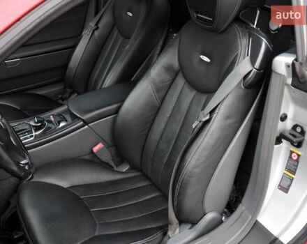 Серый Мерседес СЛ-Класс, объемом двигателя 3.7 л и пробегом 87 тыс. км за 24500 $, фото 37 на Automoto.ua