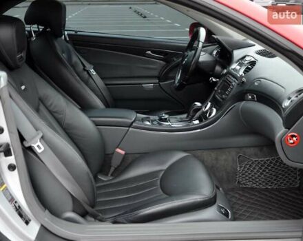 Серый Мерседес СЛ-Класс, объемом двигателя 3.7 л и пробегом 87 тыс. км за 24500 $, фото 32 на Automoto.ua