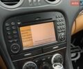 Сірий Мерседес СЛ-Клас, об'ємом двигуна 5.46 л та пробігом 76 тис. км за 35000 $, фото 57 на Automoto.ua