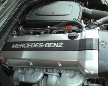 Сірий Мерседес СЛ-Клас, об'ємом двигуна 0.32 л та пробігом 275 тис. км за 8400 $, фото 4 на Automoto.ua