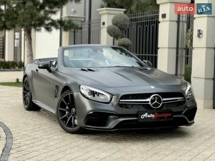 Серый Мерседес СЛ-Класс, объемом двигателя 4.66 л и пробегом 64 тыс. км за 61000 $, фото 1 на Automoto.ua