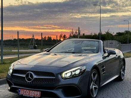 Мерседес СЛ-Класс 2019 в Львове на Automoto.ua Серый Мерседес СЛ-Класс, объемом двигателя 4.7 л и пробегом 44 тыс. км за 48000 $, фото 1 на Automoto.ua