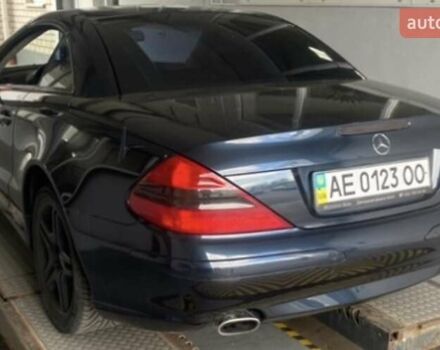Синий Мерседес СЛ-Класс, объемом двигателя 3.72 л и пробегом 133 тыс. км за 20000 $, фото 2 на Automoto.ua