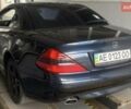 Синий Мерседес СЛ-Класс, объемом двигателя 3.72 л и пробегом 133 тыс. км за 20000 $, фото 2 на Automoto.ua