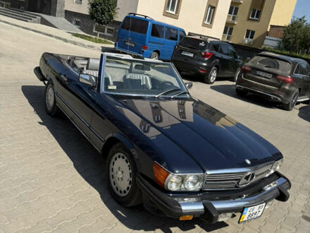 Синий Мерседес СЛ-Класс, объемом двигателя 5.55 л и пробегом 98 тыс. км за 52000 $, фото 1 на Automoto.ua