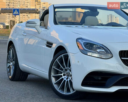 Белый Мерседес СЛЦ-Класс, объемом двигателя 1.99 л и пробегом 7 тыс. км за 35500 $, фото 67 на Automoto.ua