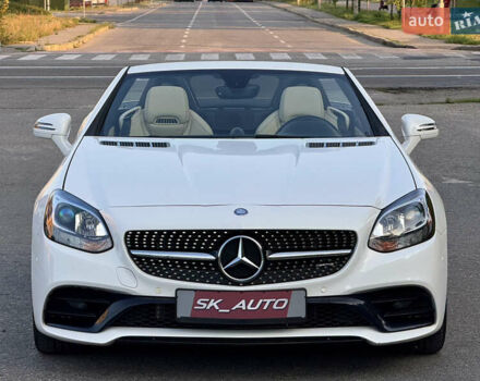 Белый Мерседес СЛЦ-Класс, объемом двигателя 1.99 л и пробегом 7 тыс. км за 35500 $, фото 61 на Automoto.ua