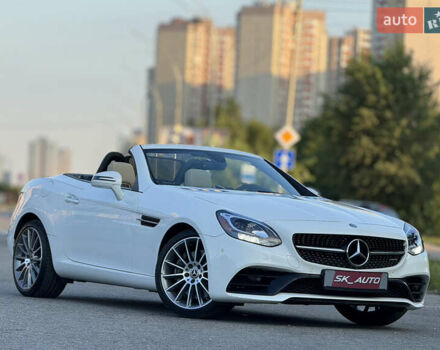 Белый Мерседес СЛЦ-Класс, объемом двигателя 1.99 л и пробегом 7 тыс. км за 35500 $, фото 4 на Automoto.ua