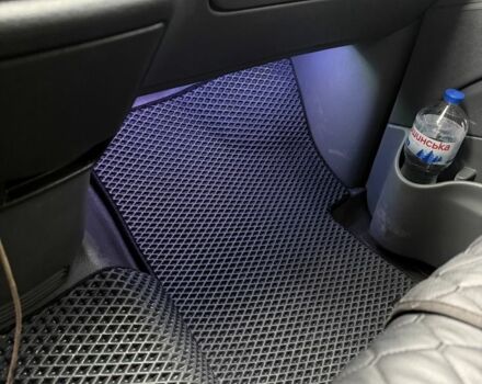 Білий Мерседес СЛЦ-Класс, об'ємом двигуна 2.1 л та пробігом 409 тис. км за 10500 $, фото 8 на Automoto.ua