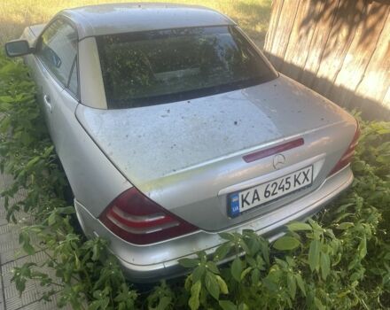 Сірий Мерседес СЛК 200, об'ємом двигуна 2 л та пробігом 150 тис. км за 3500 $, фото 5 на Automoto.ua
