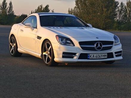Мерседес СЛК-Класс 2015 в Умани на Automoto.ua Белый Мерседес СЛК-Класс, объемом двигателя 1.99 л и пробегом 79 тыс. км за 19999 $, фото 1 на Automoto.ua