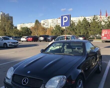 Чорний Мерседес СЛК-Клас, об'ємом двигуна 2.3 л та пробігом 350 тис. км за 4500 $, фото 5 на Automoto.ua