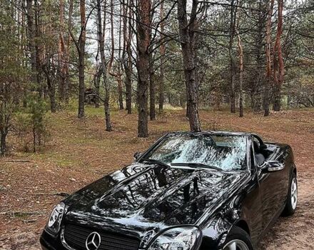 Черный Мерседес СЛК-Класс, объемом двигателя 2 л и пробегом 290 тыс. км за 7500 $, фото 1 на Automoto.ua