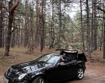 Черный Мерседес СЛК-Класс, объемом двигателя 2 л и пробегом 290 тыс. км за 7500 $, фото 3 на Automoto.ua