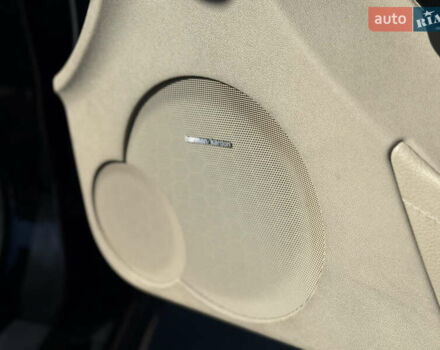 Чорний Мерседес СЛК-Клас, об'ємом двигуна 3.5 л та пробігом 135 тис. км за 13800 $, фото 6 на Automoto.ua