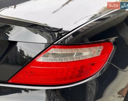 Черный Мерседес СЛК-Класс, объемом двигателя 1.8 л и пробегом 240 тыс. км за 12999 $, фото 17 на Automoto.ua