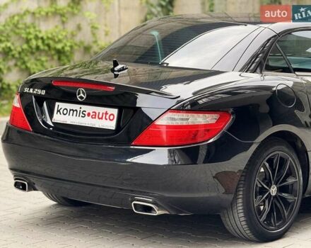 Черный Мерседес СЛК-Класс, объемом двигателя 1.8 л и пробегом 240 тыс. км за 12999 $, фото 20 на Automoto.ua
