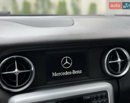 Чорний Мерседес СЛК-Клас, об'ємом двигуна 1.8 л та пробігом 240 тис. км за 12999 $, фото 41 на Automoto.ua