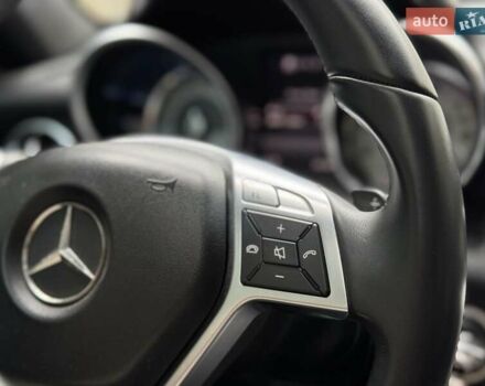 Черный Мерседес СЛК-Класс, объемом двигателя 1.8 л и пробегом 240 тыс. км за 12999 $, фото 31 на Automoto.ua