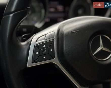 Черный Мерседес СЛК-Класс, объемом двигателя 1.8 л и пробегом 240 тыс. км за 12999 $, фото 30 на Automoto.ua