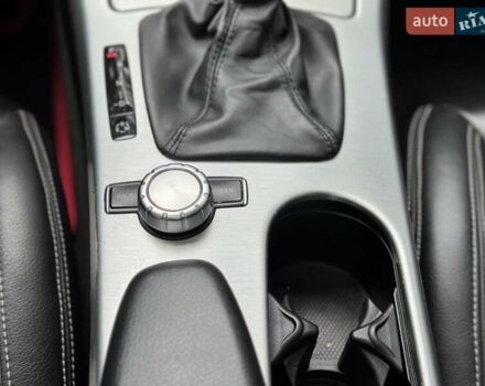 Черный Мерседес СЛК-Класс, объемом двигателя 1.8 л и пробегом 240 тыс. км за 12999 $, фото 44 на Automoto.ua