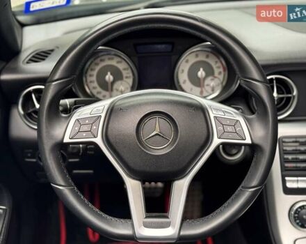 Черный Мерседес СЛК-Класс, объемом двигателя 1.8 л и пробегом 240 тыс. км за 12999 $, фото 29 на Automoto.ua