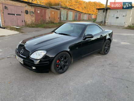 Мерседес СЛК-Класс 1998 в Умани на Automoto.ua Черный Мерседес СЛК-Класс, объемом двигателя 2.3 л и пробегом 136 тыс. км за 7399 $, фото 1 на Automoto.ua