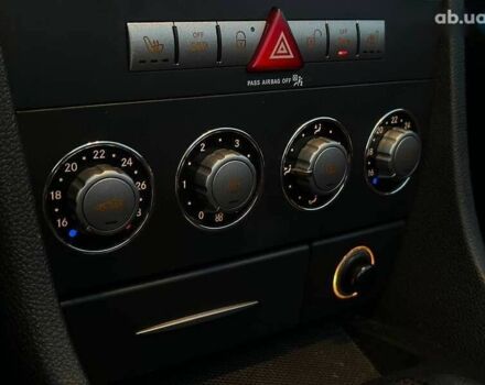 Мерседес СЛК-Класс, объемом двигателя 1.8 л и пробегом 154 тыс. км за 8990 $, фото 22 на Automoto.ua