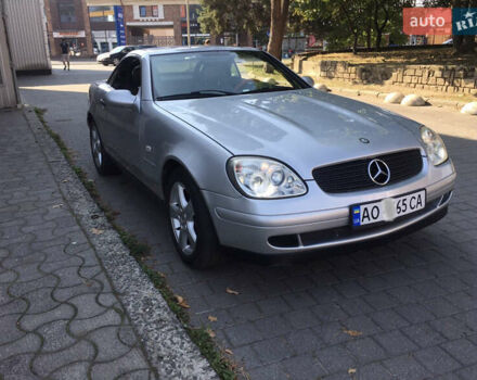 Сірий Мерседес СЛК-Клас, об'ємом двигуна 2.3 л та пробігом 100 тис. км за 6000 $, фото 2 на Automoto.ua