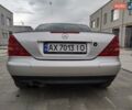 Серый Мерседес СЛК-Класс, объемом двигателя 2.3 л и пробегом 255 тыс. км за 6000 $, фото 5 на Automoto.ua