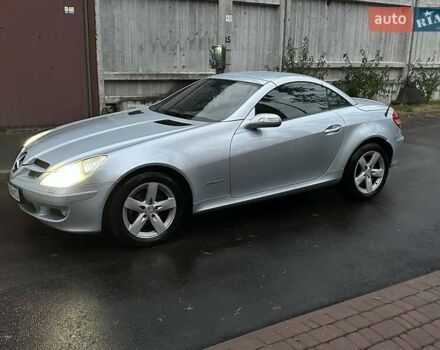 Мерседес СЛК-Клас 2005 у Києві на Automoto.ua Сірий Мерседес СЛК-Клас, об'ємом двигуна 1.8 л та пробігом 98 тис. км за 12700 $, фото 9 на Automoto.ua