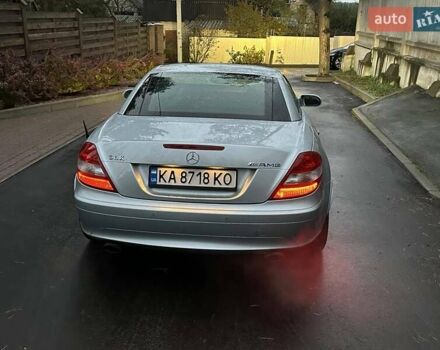 Мерседес СЛК-Клас 2005 у Києві на Automoto.ua Сірий Мерседес СЛК-Клас, об'ємом двигуна 1.8 л та пробігом 98 тис. км за 12700 $, фото 6 на Automoto.ua