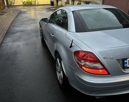 Мерседес СЛК-Клас 2005 у Києві на Automoto.ua Сірий Мерседес СЛК-Клас, об'ємом двигуна 1.8 л та пробігом 98 тис. км за 12700 $, фото 5 на Automoto.ua