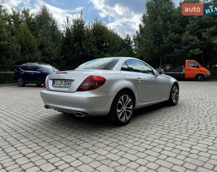 Сірий Мерседес СЛК-Клас, об'ємом двигуна 3 л та пробігом 275 тис. км за 11500 $, фото 6 на Automoto.ua