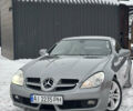 Сірий Мерседес СЛК-Клас, об'ємом двигуна 3 л та пробігом 155 тис. км за 8990 $, фото 1 на Automoto.ua