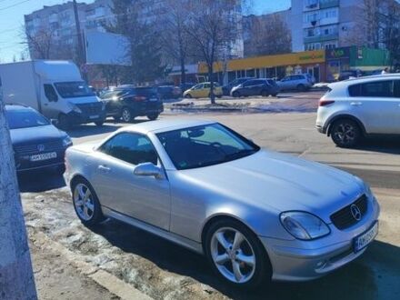 Серый Мерседес СЛК-Класс, объемом двигателя 2.3 л и пробегом 121 тыс. км за 7000 $, фото 1 на Automoto.ua