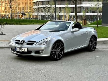 Мерседес СЛК-Класс 2006 в Киеве на Automoto.ua Серый Мерседес СЛК-Класс, объемом двигателя 1.8 л и пробегом 158 тыс. км за 12500 $, фото 1 на Automoto.ua