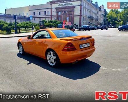 Оранжевый Мерседес СЛК-Класс, объемом двигателя 2.3 л и пробегом 100 тыс. км за 8500 $, фото 3 на Automoto.ua
