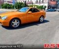 Оранжевый Мерседес СЛК-Класс, объемом двигателя 2.3 л и пробегом 100 тыс. км за 8500 $, фото 2 на Automoto.ua
