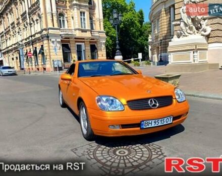 Оранжевый Мерседес СЛК-Класс, объемом двигателя 2.3 л и пробегом 100 тыс. км за 8500 $, фото 1 на Automoto.ua