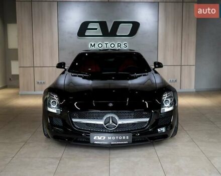 Черный Мерседес SLS AMG, объемом двигателя 6.21 л и пробегом 2 тыс. км за 350000 $, фото 13 на Automoto.ua