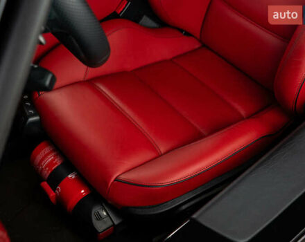 Черный Мерседес SLS AMG, объемом двигателя 6.21 л и пробегом 2 тыс. км за 350000 $, фото 23 на Automoto.ua