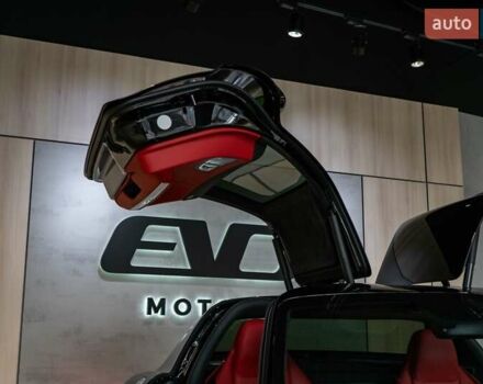 Черный Мерседес SLS AMG, объемом двигателя 6.21 л и пробегом 2 тыс. км за 350000 $, фото 10 на Automoto.ua